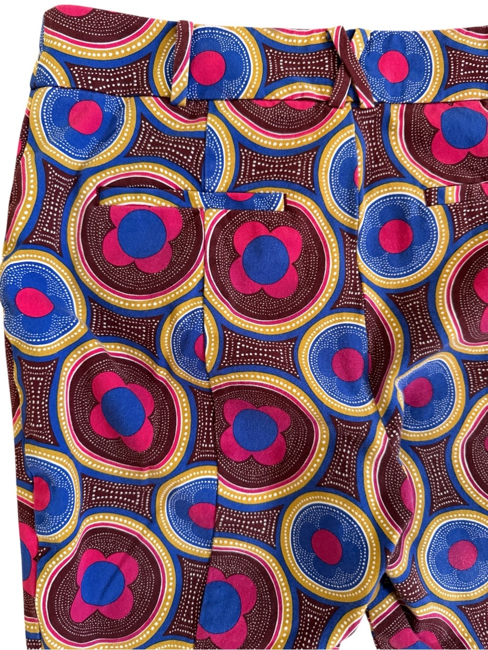 ANTHROPOLOGIE The Essential Slim Cropped Trouser in Geometric Poppy Print - Picture 10 of 15